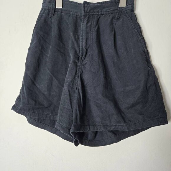 Good American Boss A- Line Shorts Size 0 Black High Rise - Picture 3 of 6